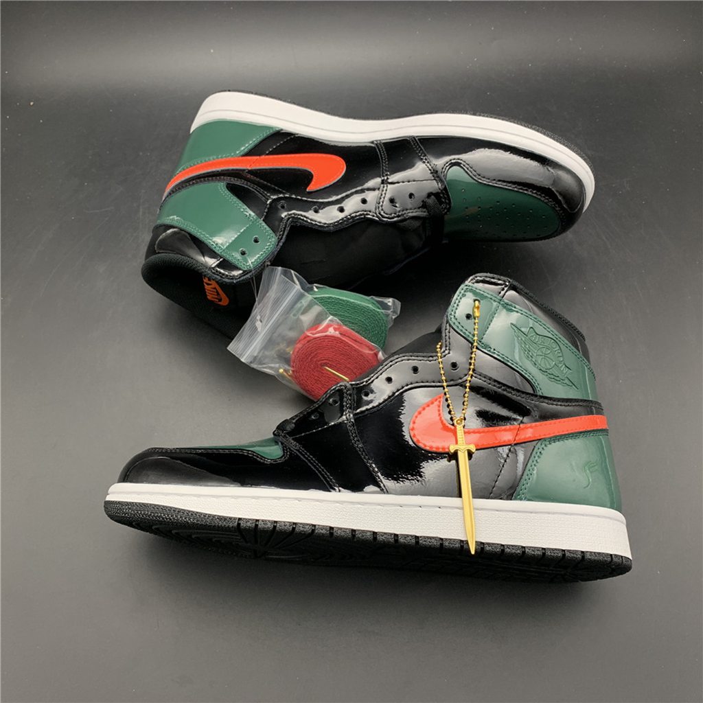 SolyFly x Air Jordan 1 AV3905-038